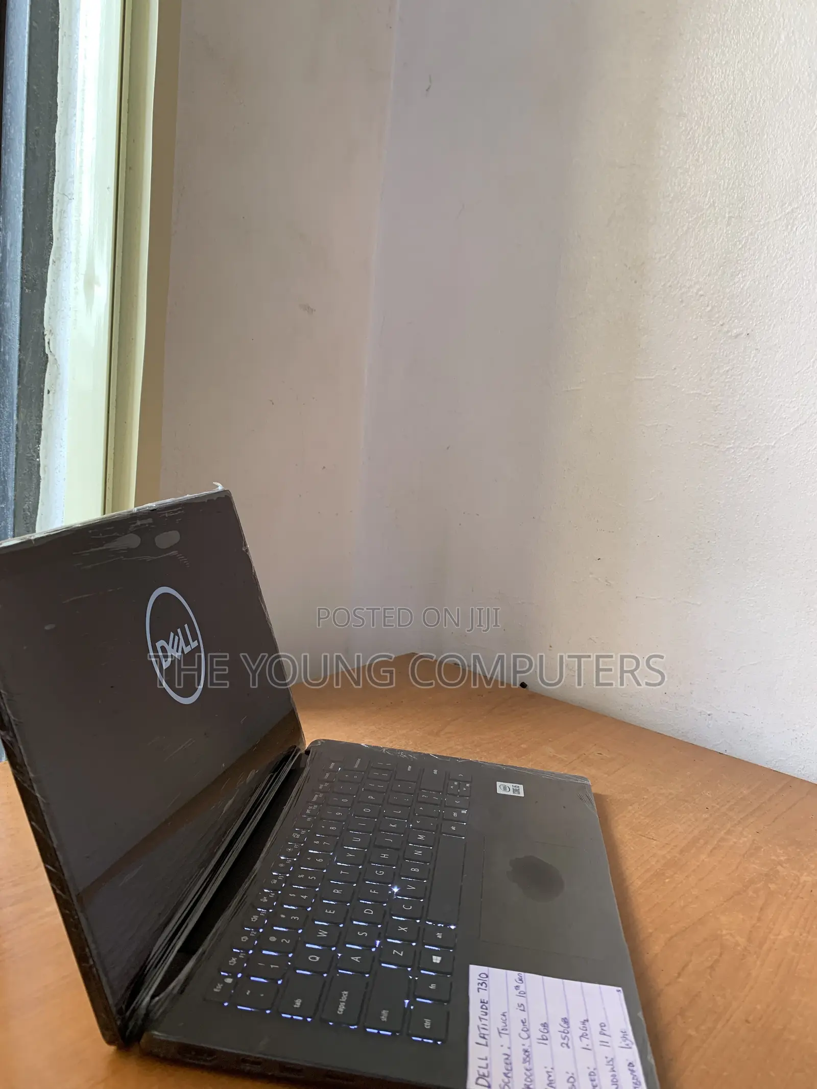 Laptop Dell Latitude 7310 16GB Intel Core i5 SSD 256GB