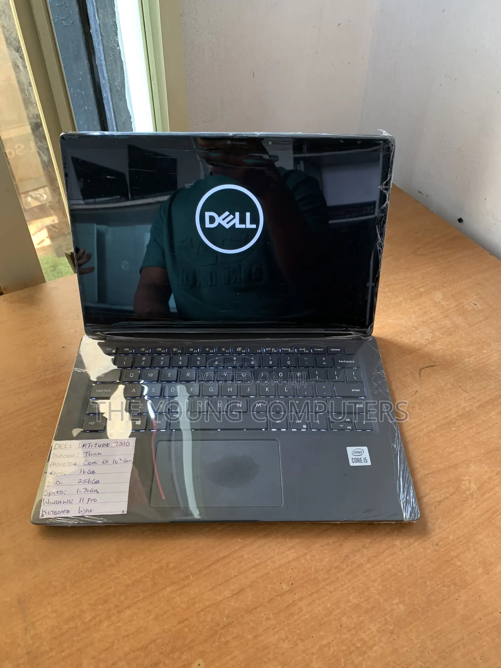 Laptop Dell Latitude 7310 16GB Intel Core i5 SSD 256GB