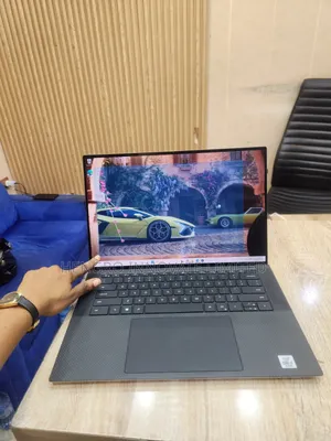 Laptop Dell XPS 15 9500 32GB Intel Core i7 SSD 512GB
