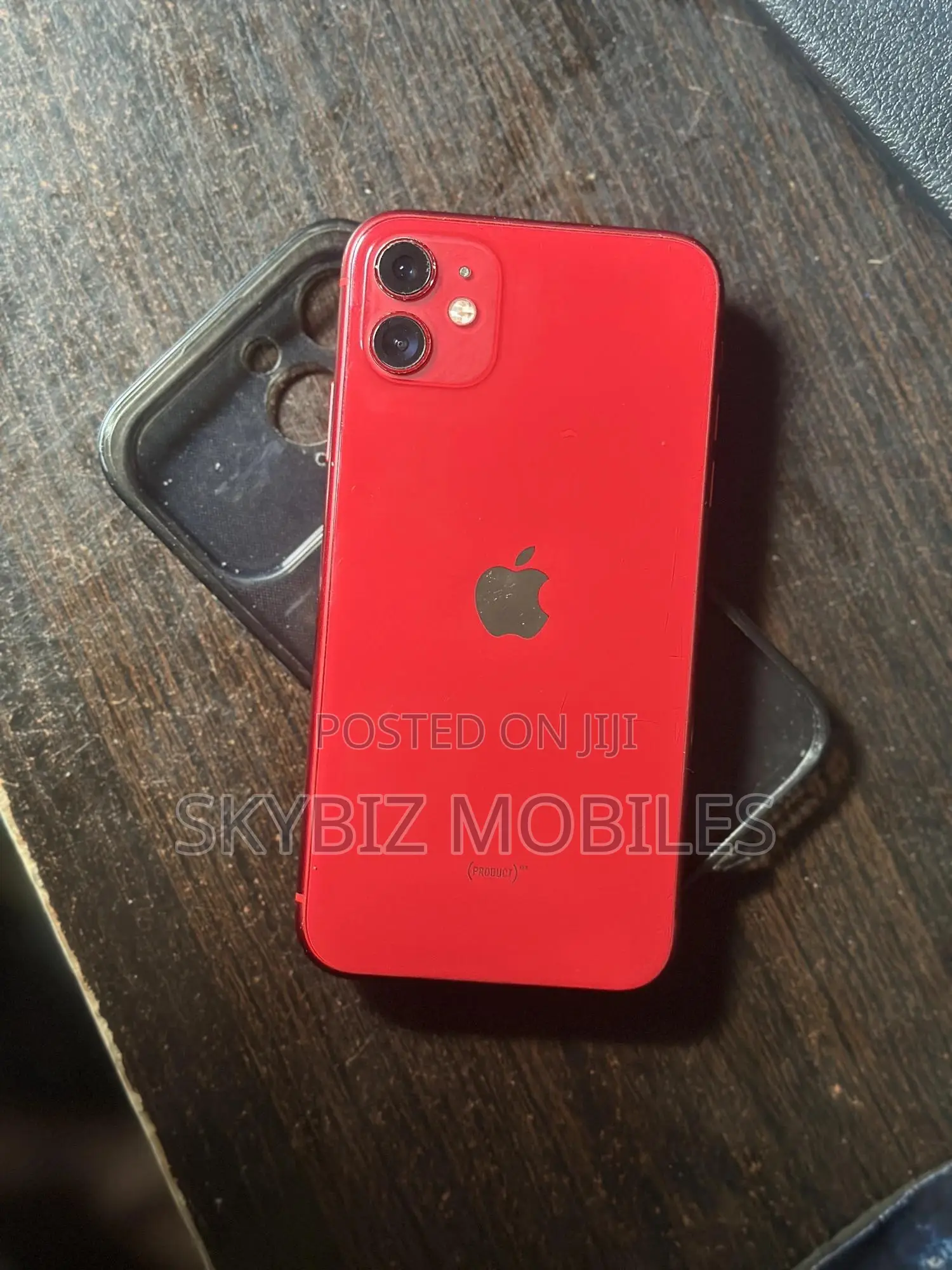 Apple iPhone 11 64 GB Red