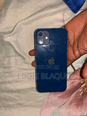 Apple iPhone 12 64 GB Blue