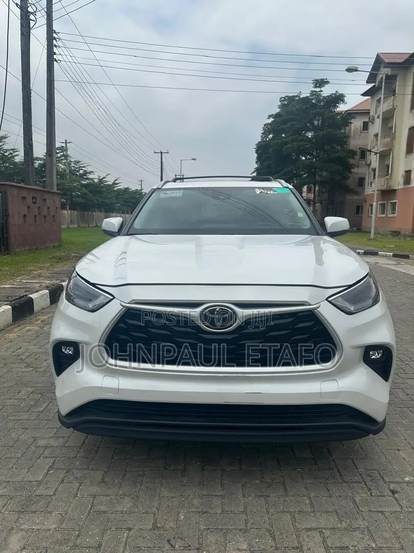Toyota Highlander 2024 White