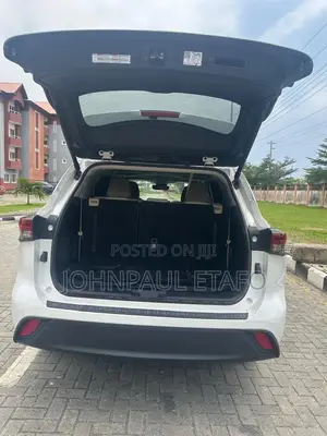 Toyota Highlander 2024 White