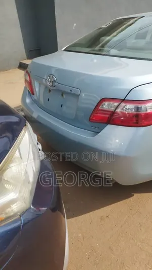 Toyota Camry LE 4dr Sedan (2.4L 4cyl 5A) 2009 Blue