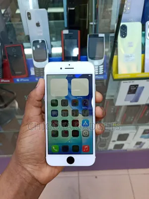 Apple iPhone SE 64 GB White