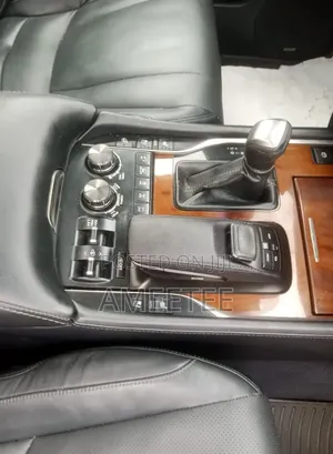 Lexus LX 2016 Gray