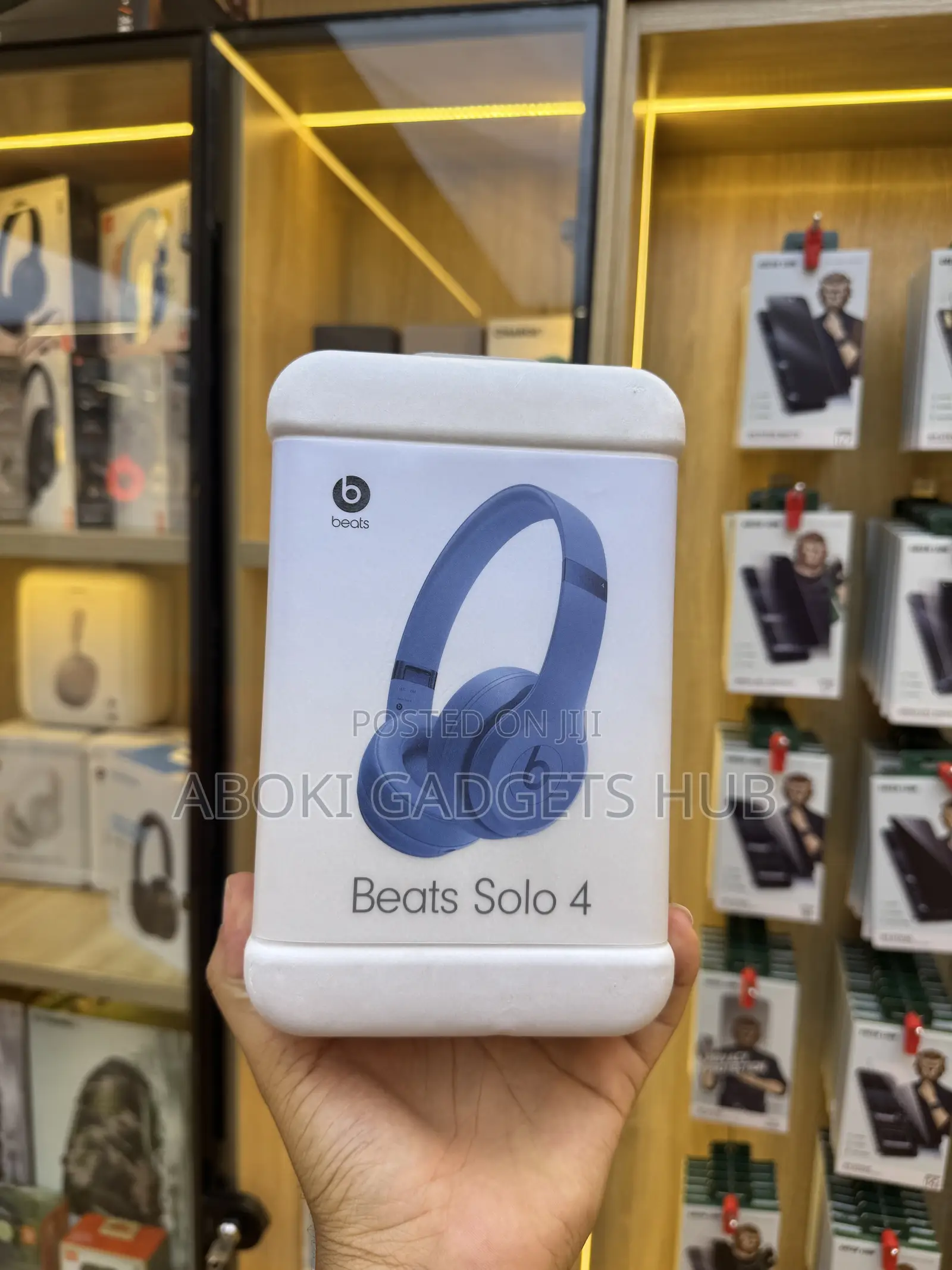 Beats Solo 4