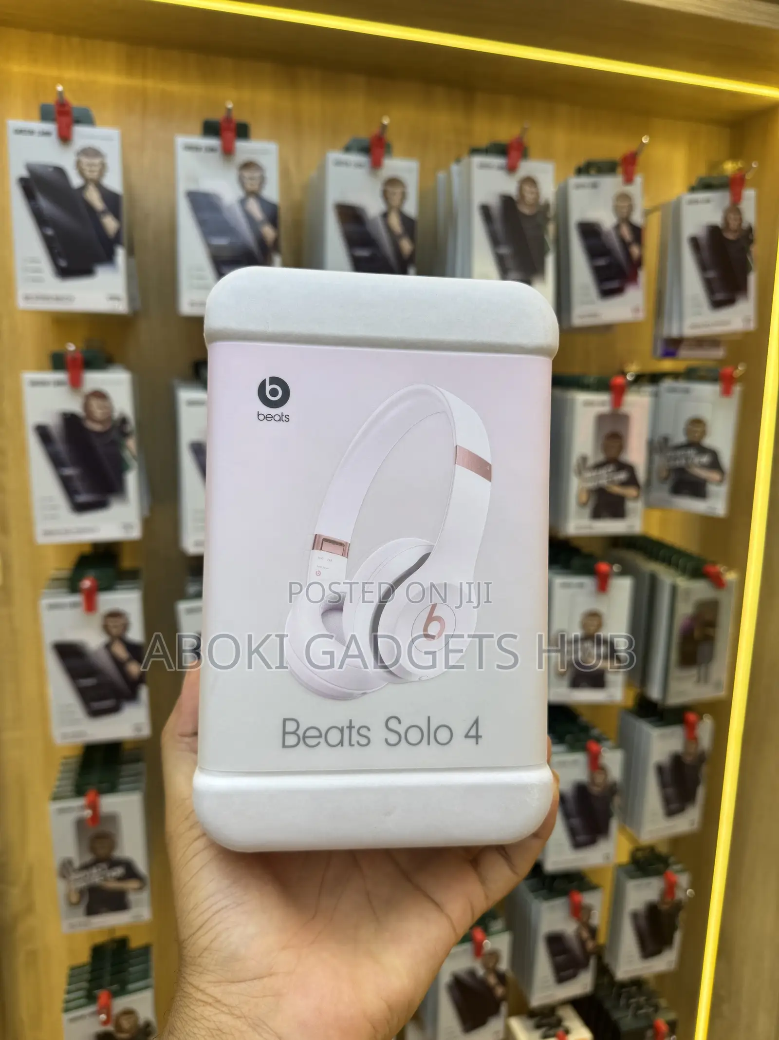 Beats Solo 4