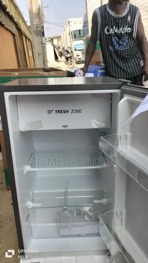 Hisense Refrigerator 093dr
