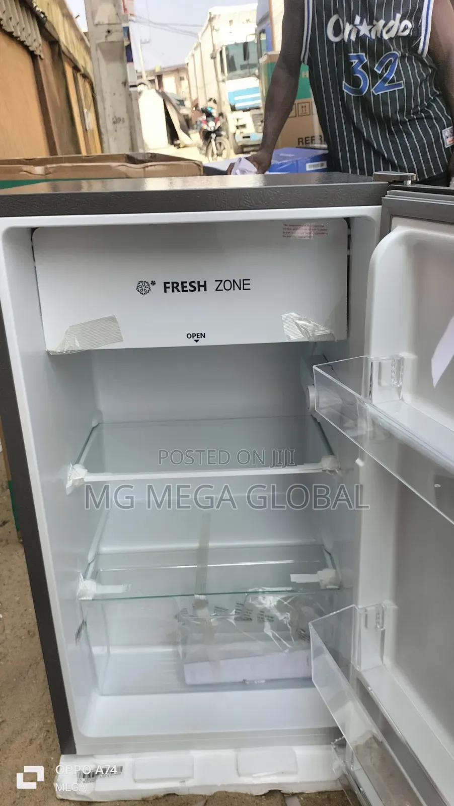 Hisense Refrigerator 093dr