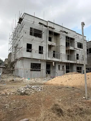 5bdrm Duplex in Perfect Construct, Kado for sale