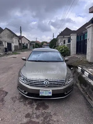 Volkswagen CC 2013 Brown
