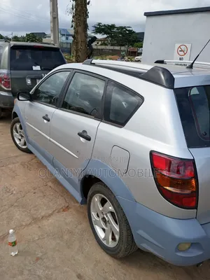 Pontiac Vibe 2005 Silver