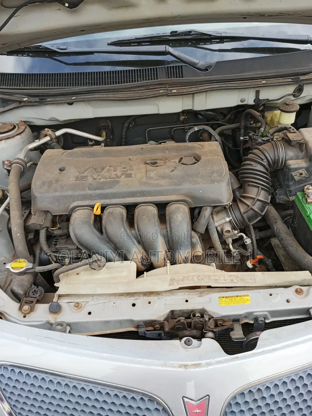 Pontiac Vibe 2005 Silver