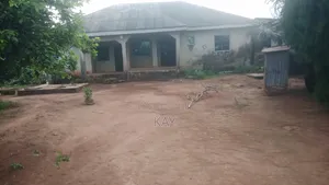 2bdrm Block of Flats in Oke Eri, Gberigbe for sale