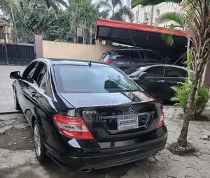 Mercedes-Benz C300 2009 Black