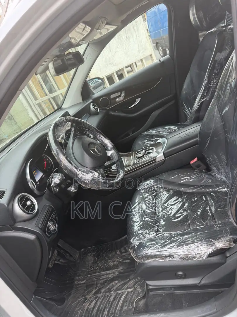 Mercedes-Benz GLC-Class 2018 Silver