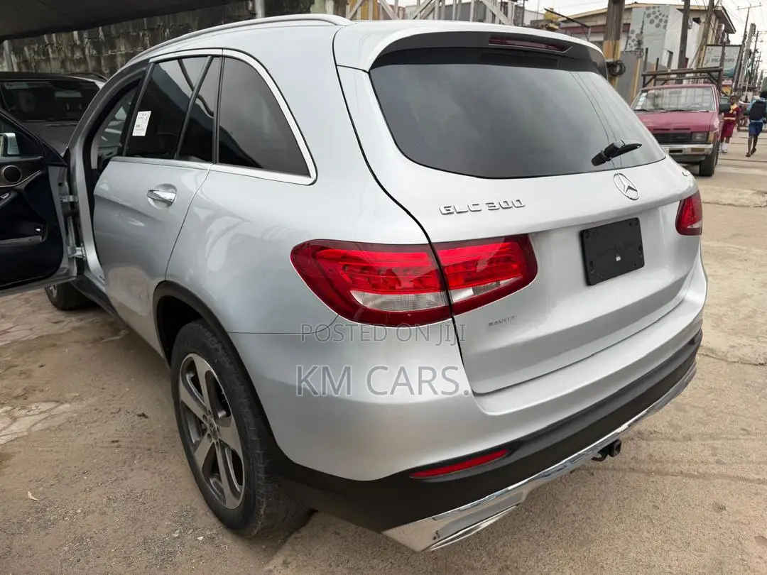Mercedes-Benz GLC-Class 2018 Silver