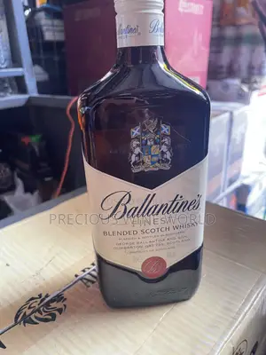 Ballantine’s Finest Blended Scotch Whisky 40%