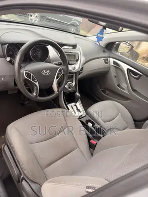 Hyundai Elantra 2012 Silver