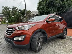 Hyundai Santa Fe 2015 Orange
