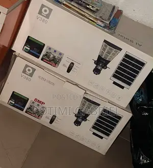 AI Solar Street Light With 360 CCTV Cameras {Brand New With Receipt}