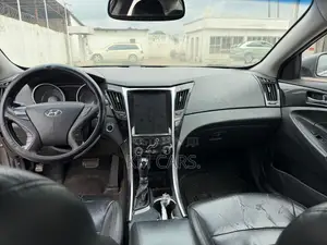 Hyundai Sonata 2012 Gray