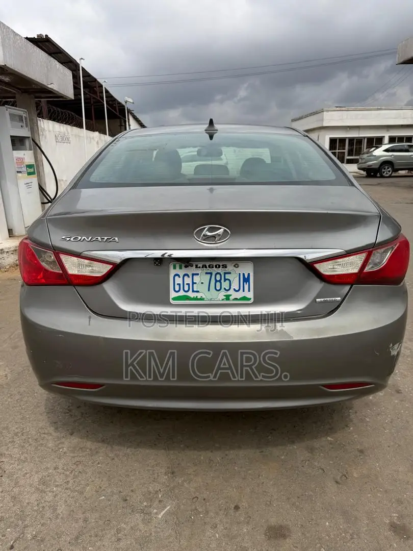 Hyundai Sonata 2012 Gray