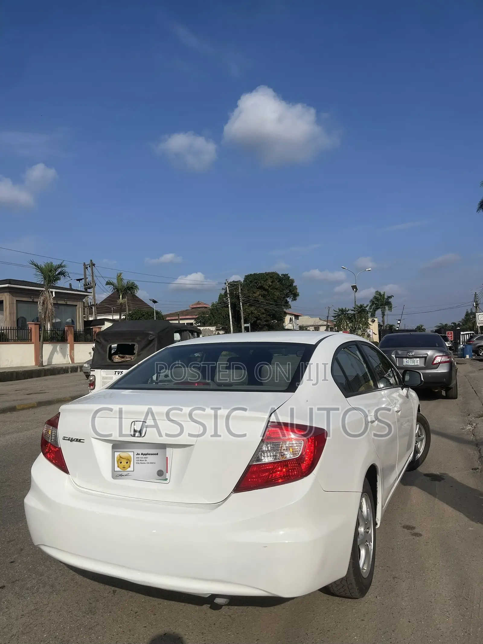 Honda Civic 2012 White