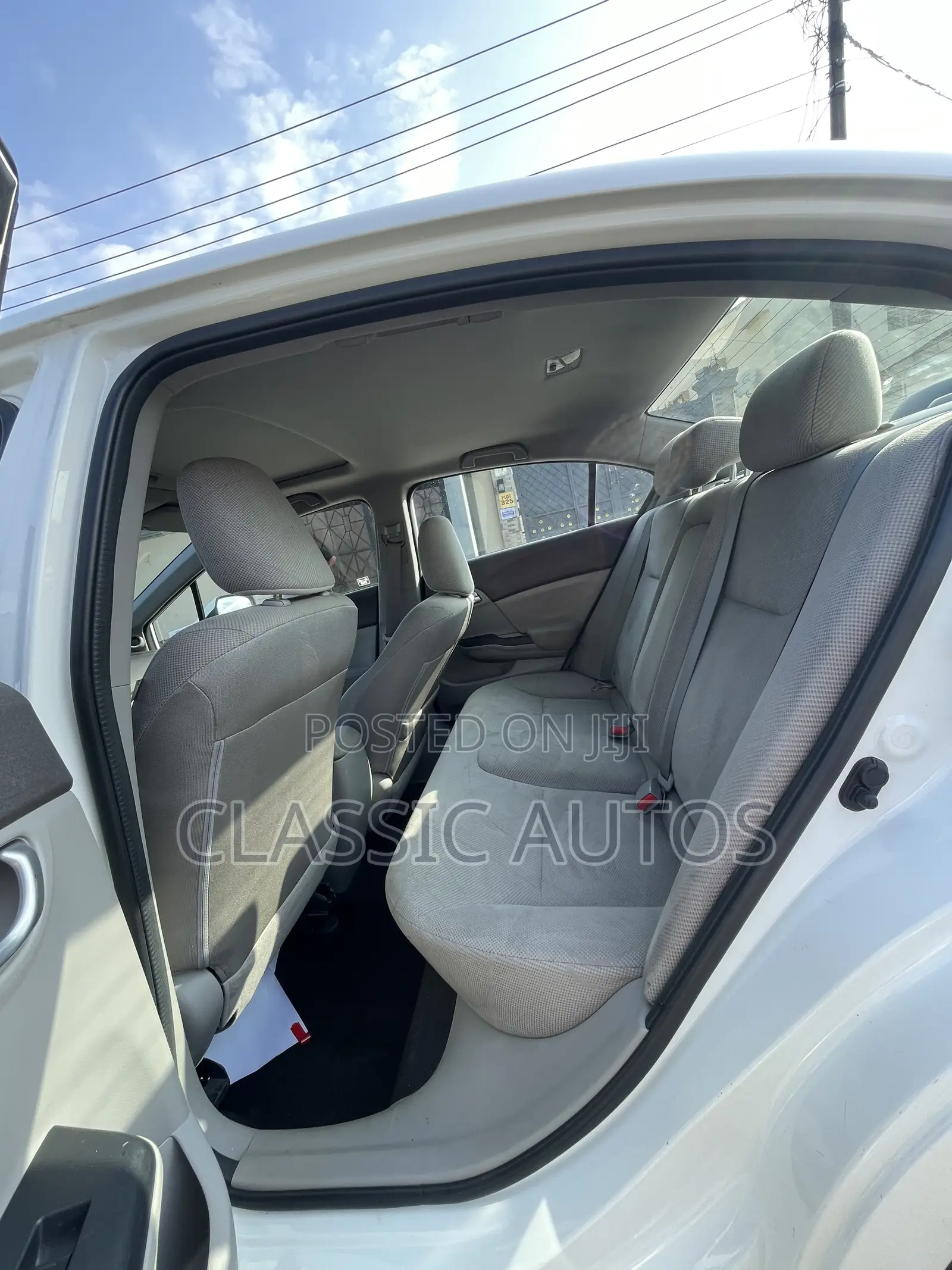 Honda Civic 2012 White