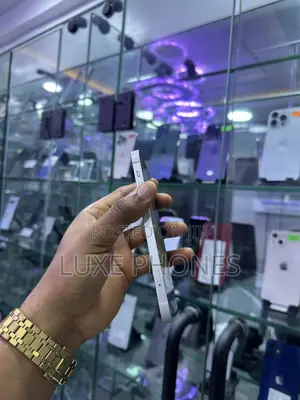 Apple iPhone 12 128 GB White