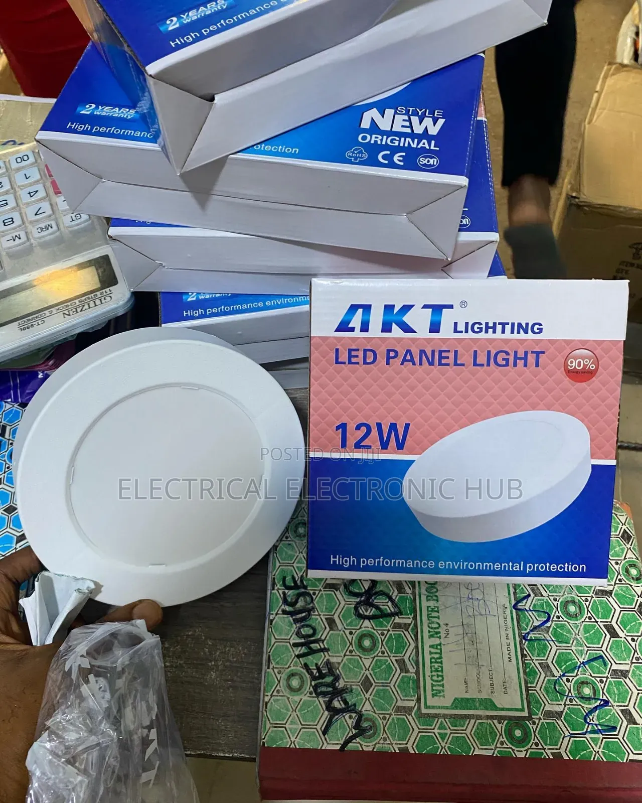 AKT Surface Light