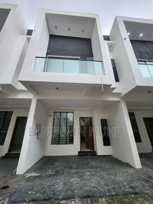 3bdrm Duplex in Ikota for rent