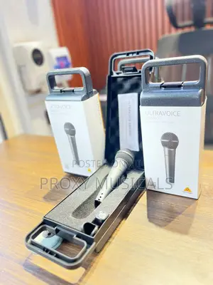 Behringer ULTRAVOICE XM8500 Wired Microphone
