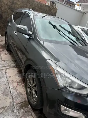 Hyundai Santa Fe GLS 4dr SUV (3.3L 6cyl 6A) 2014 Green