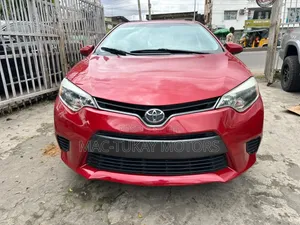 Toyota Corolla 2016 Red