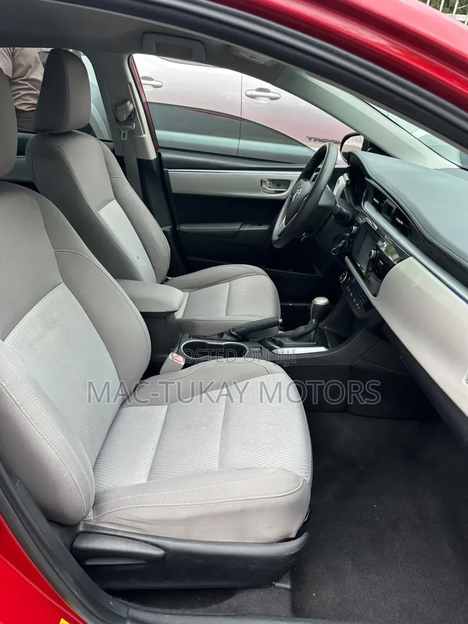 Toyota Corolla 2016 Red