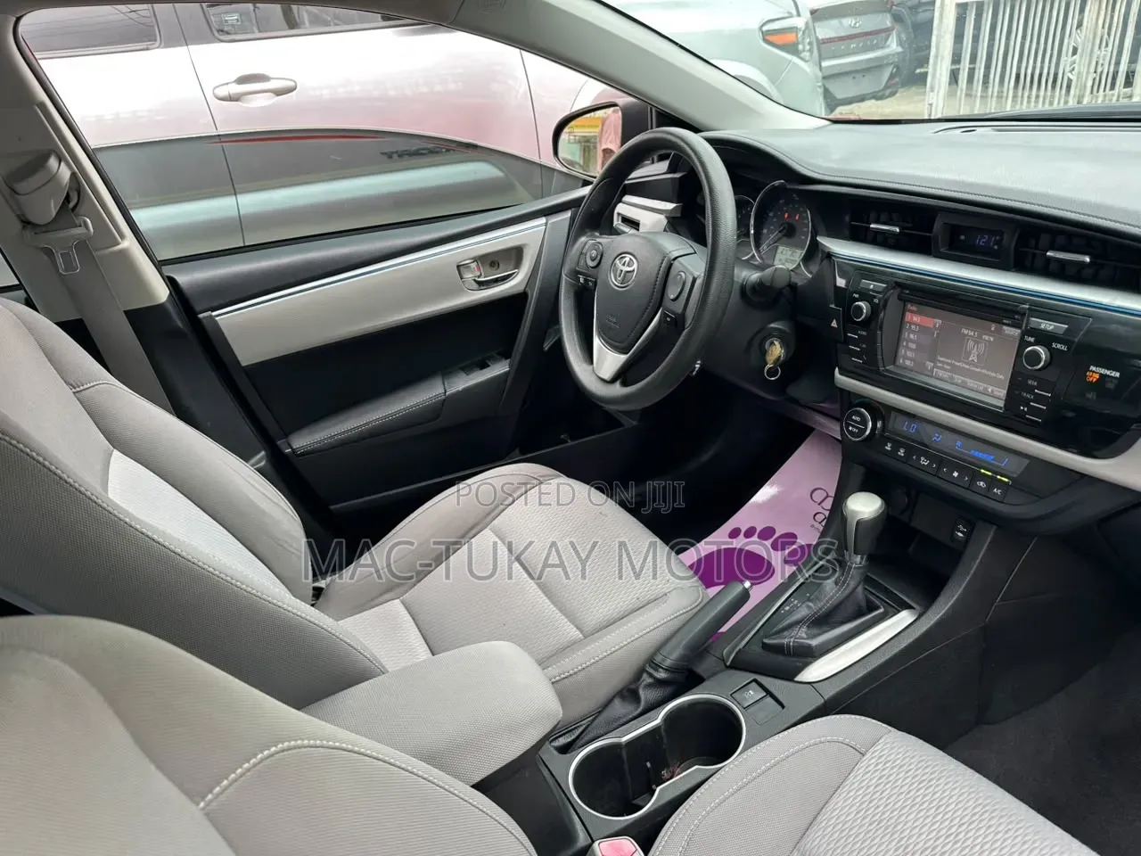 Toyota Corolla 2016 Red