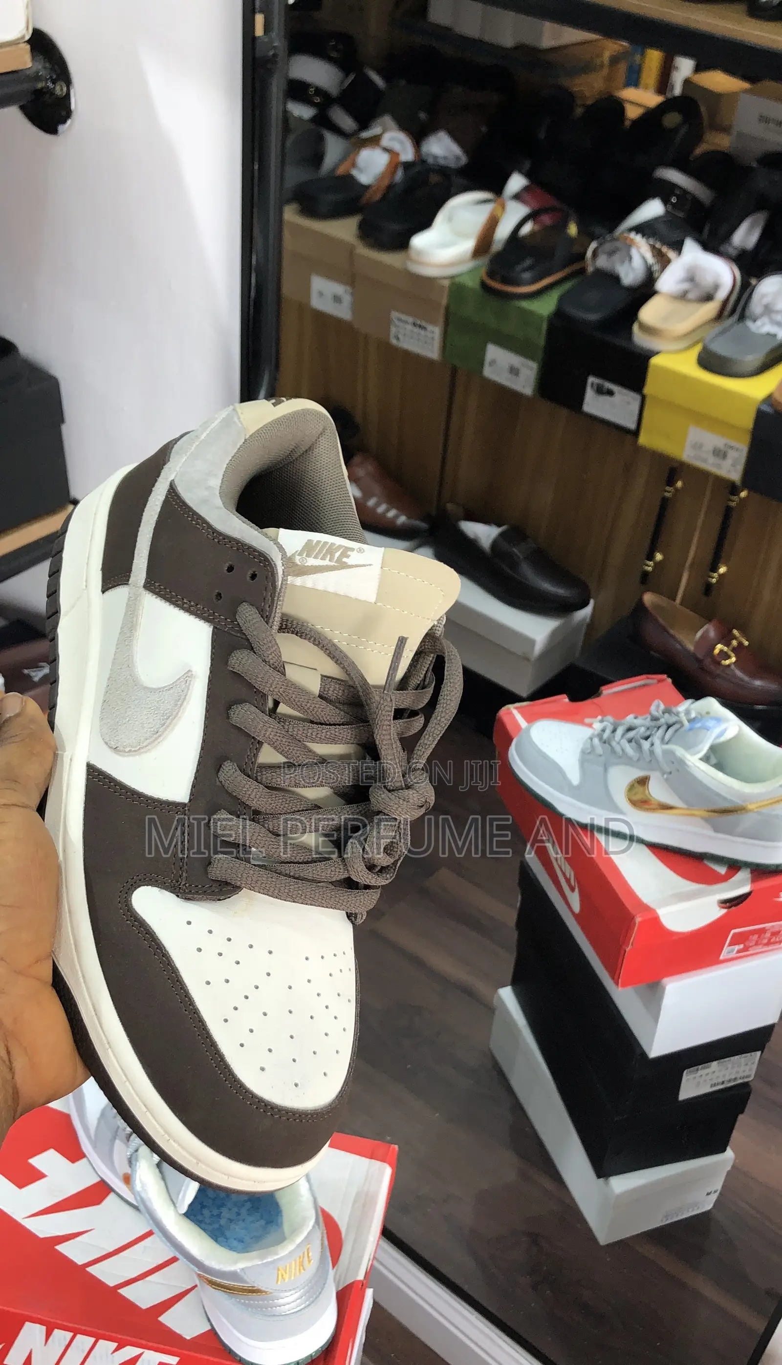 Nike Sneakers