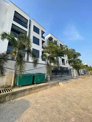 2bdrm Block of Flats in Matthew Orsawehmen, Ologolo for rent