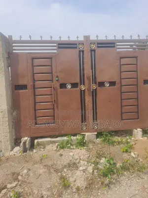 One Plot of Land for Lease or Rent