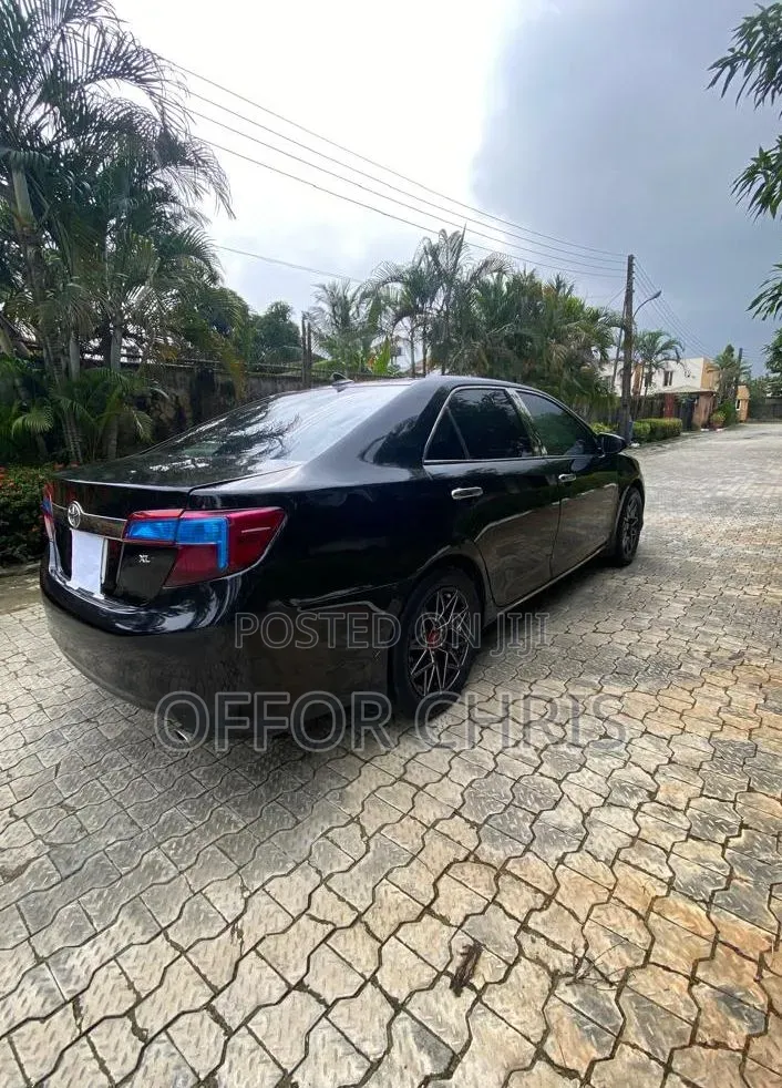 Toyota Camry 2012 Black