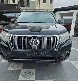 Toyota Land Cruiser Prado 2016 Black