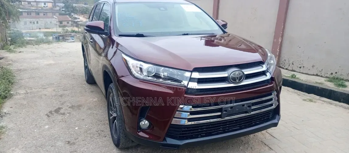 Toyota Highlander 2019 Red