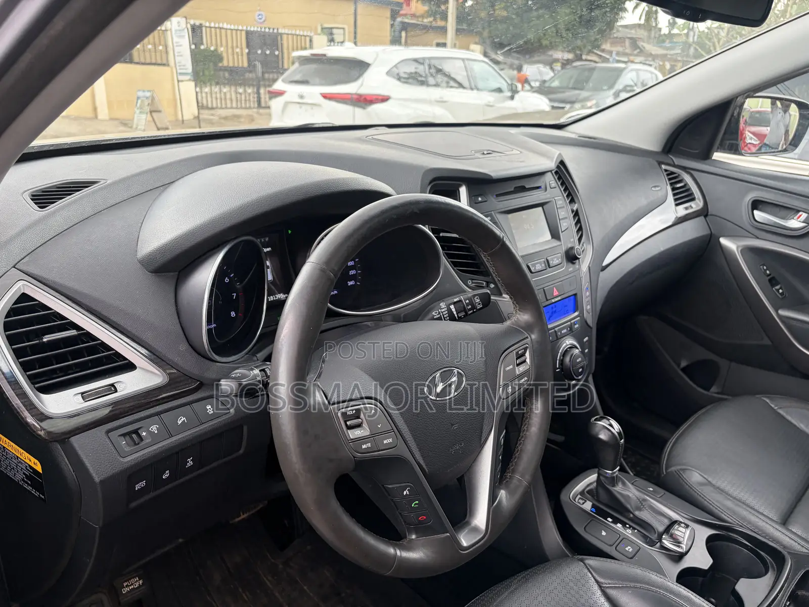 Hyundai Santa Fe 2015 Gray