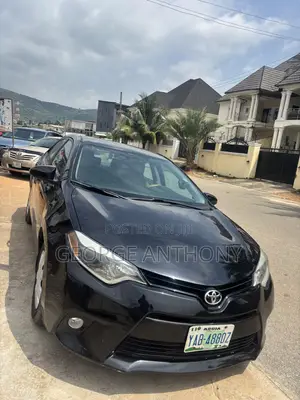 Toyota Corolla LE Eco 4dr Sedan (1.8L 4cyl CVT) 2015 Black