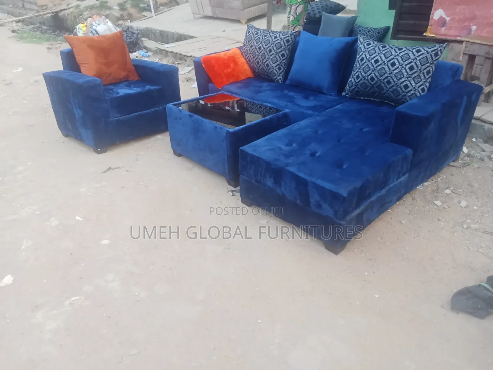 Stardand L Form Sofa With Additional Single