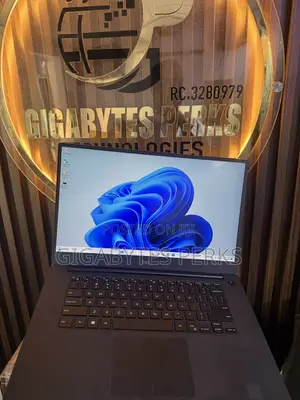 Laptop Dell Precision 5540 16GB Intel Core i7 SSD 512GB