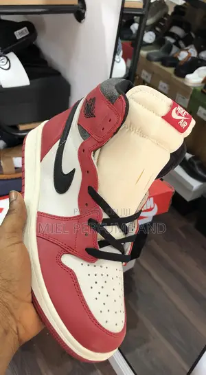 Nike Air Height Sneakers