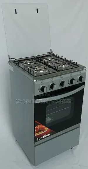 Four Burner Standing Gas Cooker/Stove With Oven
